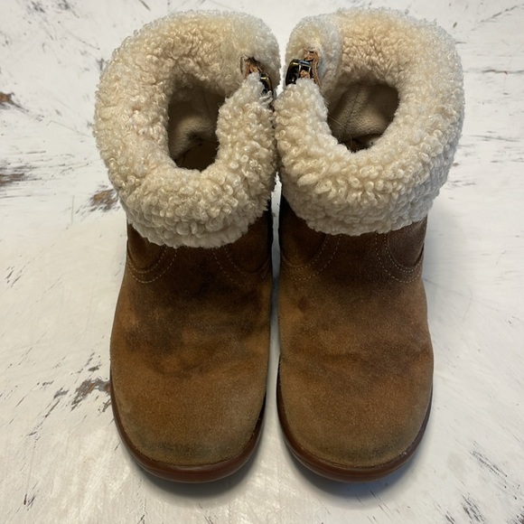UGG Jorie Boots Size 8 Toddler - Picture 2 of 7